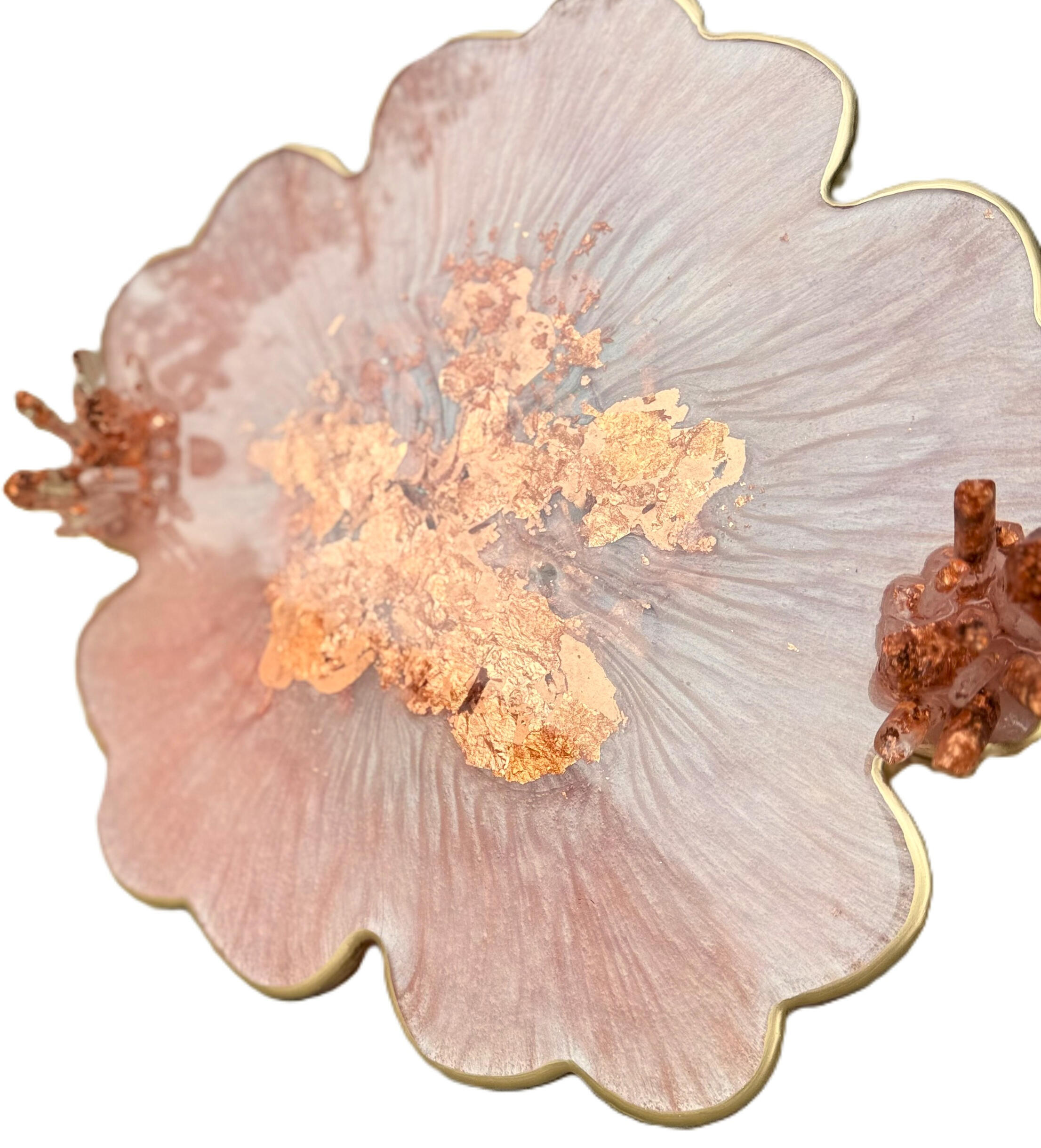 Rose gold flower tray Rose gold flower tray with crystal holders